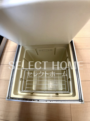  | アルヴィータ上地