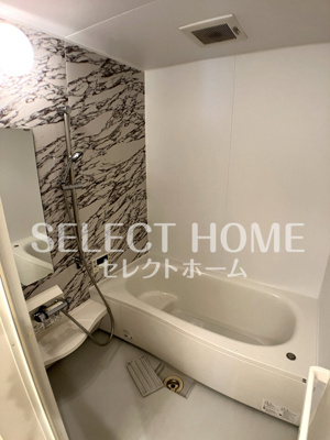 【浴室】 | アルヴィータ上地 | ゆったり過ごせるお風呂です