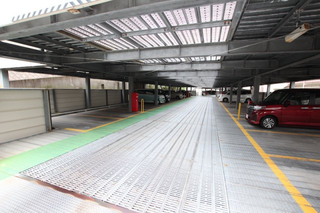 ベンタナヒルズ篠栗３号館の駐車場