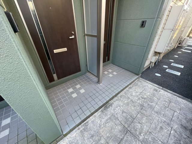 フォーレ飯山満のエントランス