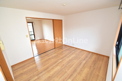 【居間・リビング】 | メゾンニュー池島 C