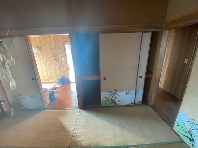 都城市広原町の中古一戸建の和室