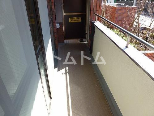 エレンシアK津田沼のバルコニー|日当たりが良いので洗濯物も良く乾きますね