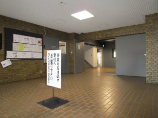 【エントランス】