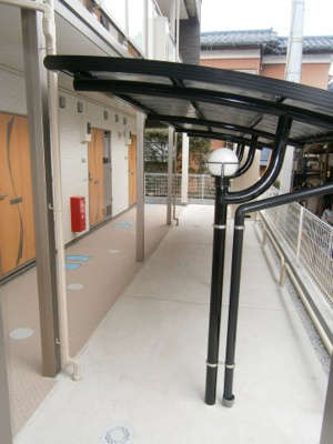 【その他共用部分】 | アムールⅢ | 屋根付き駐輪場