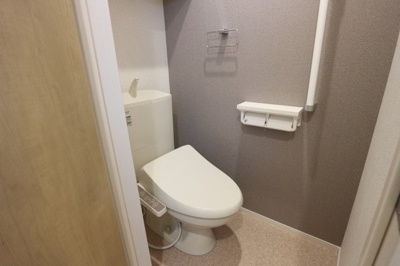 【トイレ】 | ソレイユルナ