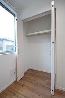 【収納】 | 《満室高稼働中》千葉市中央区長洲2丁目一棟アパート