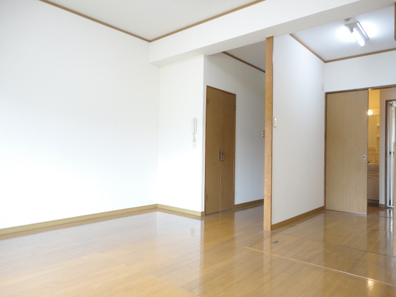 サンモール【キャッシュバック対象物件】の洋室|スタンダードな洋室です