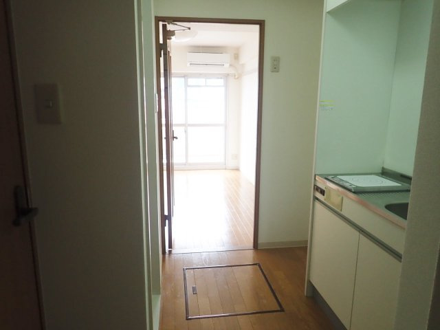 貴王天満橋の内装|明るい室内です