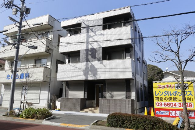 カーサリリーの外観