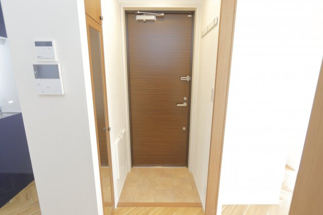 カーサリリーの玄関