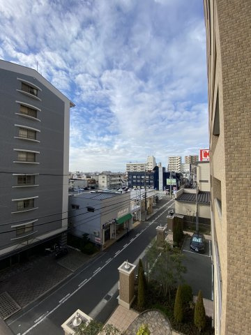 アザーレ伊丹ファミールの展望