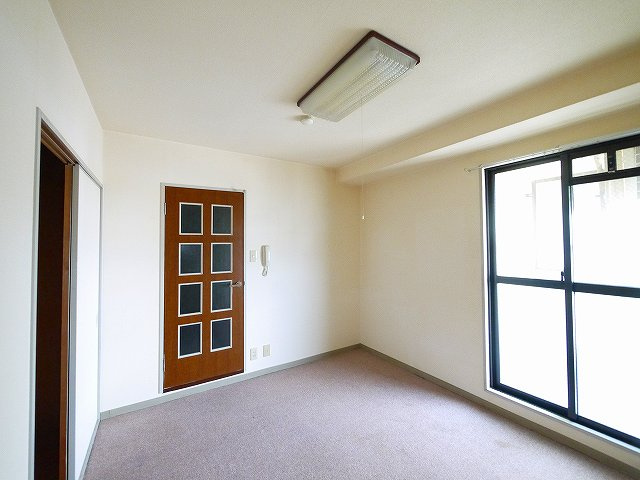 ディアコート奈良（東木辻町）の内装|過ごしやすい室内です