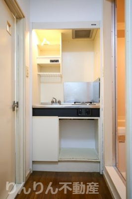 【キッチン】 | シティガーデン富田 | コンパクトなキッチンで掃除もラクラク