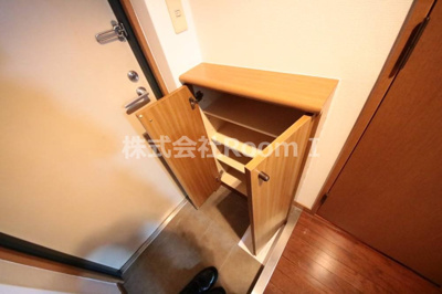 【収納】 | ディナスティ清水谷Ⅲ | こまごまとしたものを収納できそうですね