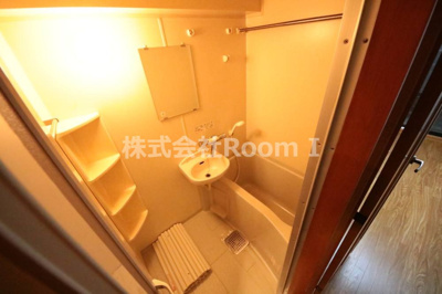 【浴室】 | ディナスティ清水谷Ⅲ | 日々の疲れを癒すお風呂付です