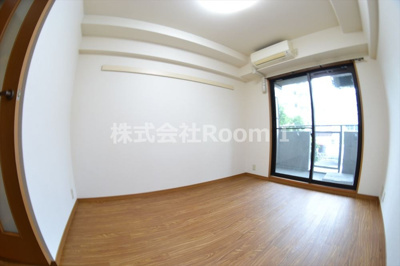 【寝室】 | ディナスティ清水谷Ⅲ | 使い勝手のいい寝室です