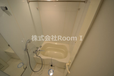 【浴室】 | カスタリア堺筋本町 | お風呂で日々の疲れを落としましょう
