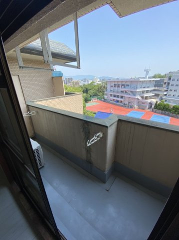 ファミリオン御所のバルコニー|ファミリオン御所（1K）　バルコニー　日当たり良好です！