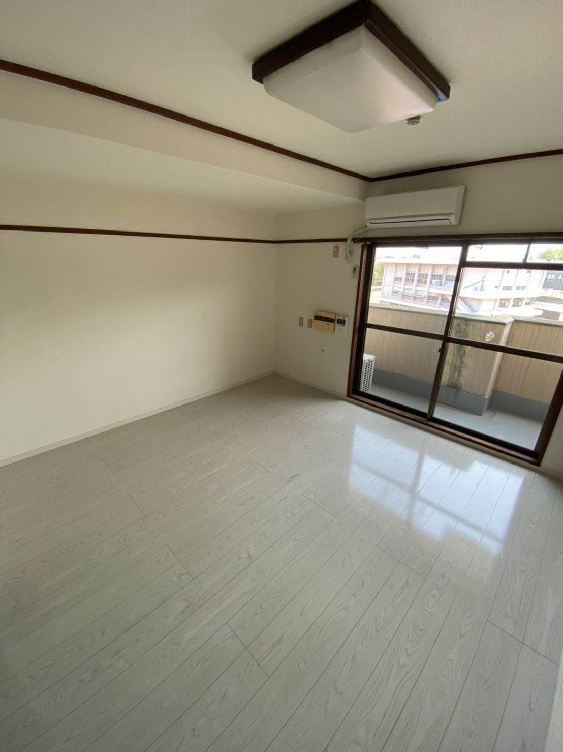 ファミリオン御所の洋室|ファミリオン御所（1K）　洋室