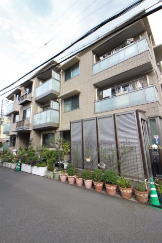 シャーメゾン新大阪