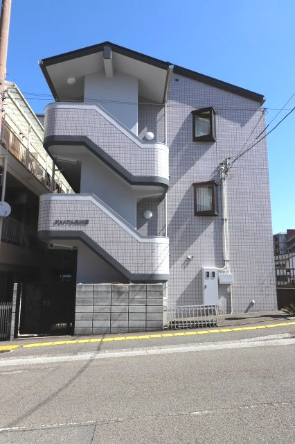 ジョイフル大川筋のエントランス