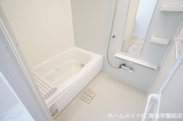 合志市須屋のアパートの浴室