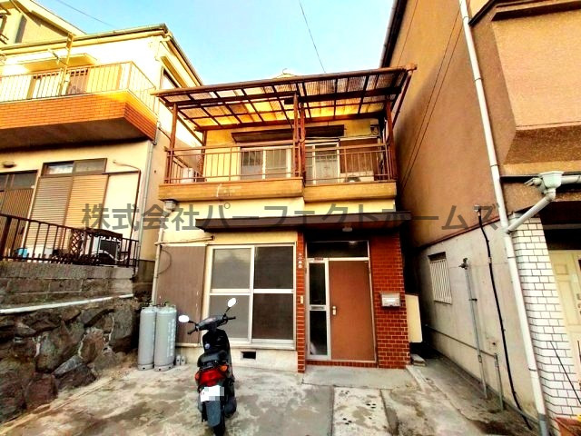 枚方市池之宮３丁目の一戸建ての外観|物件の外観です