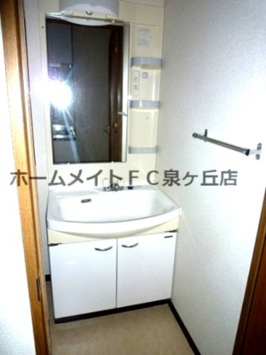 【洗面所】 | フローラ大津池 | ※イメージ　同物件別号室の写真