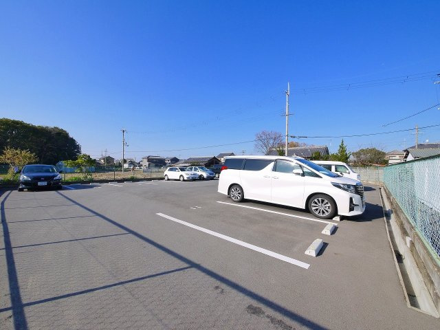 大西モータープール（西）の駐車場