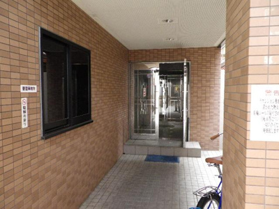 【エントランス】 | アバンダンス天神橋