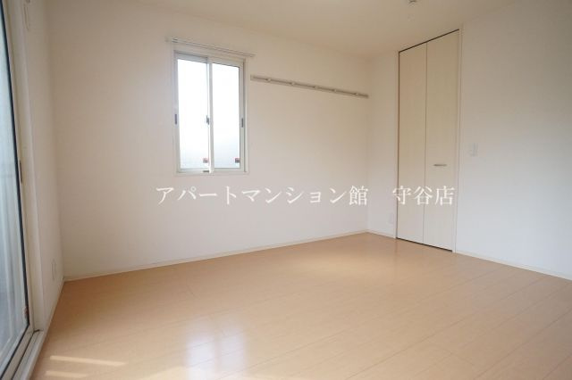 プランドール清水の寝室
