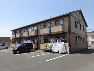 【駐車場】 | Dウェールス | 並列で敷地内も広く、停めやすい駐車場です！