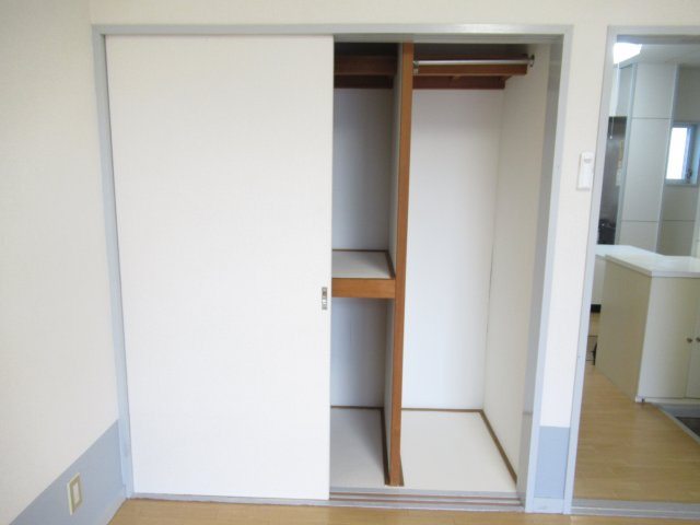 コーポ蜂屋の収納