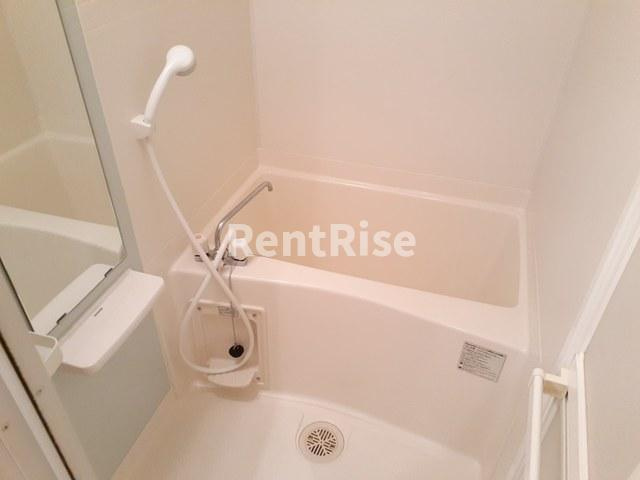 プリムローズ彦田の浴室