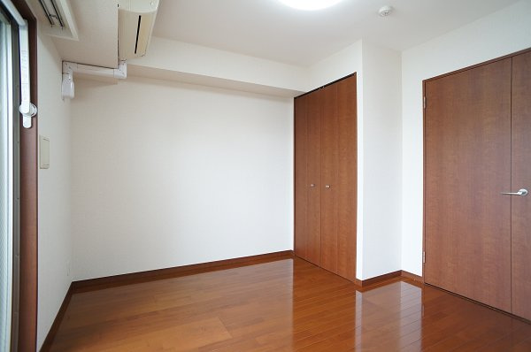 エスティメゾン亀戸の寝室|北向きでも明るい洋室♪