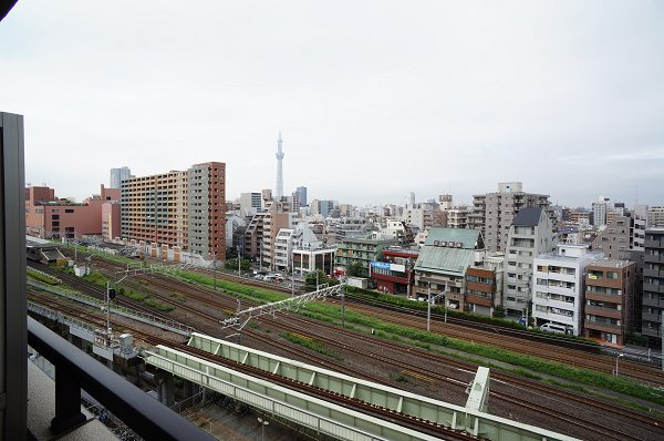 エスティメゾン亀戸の展望|バルコニーから西方向には東京スカイツリー♪