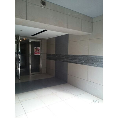 【エントランス】 | ピアセンティーナ