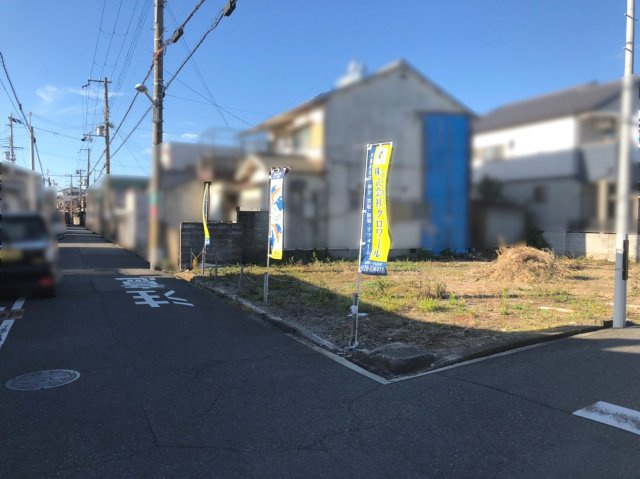 岸和田市磯上町6丁目　土地の前面道路含む現地写真