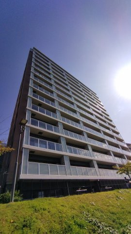 ブリリアウェリス月島の外観