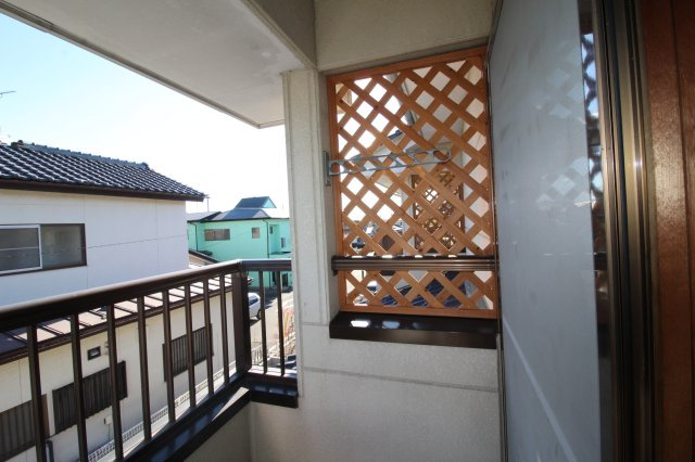 メゾネット駒形のバルコニー