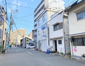 【前面道路含む現地写真】