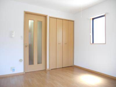 アライブ富小路の子供部屋|室内