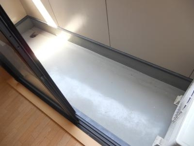 アライブ富小路のバルコニー