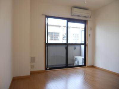 アライブ富小路の居間・リビング|室内