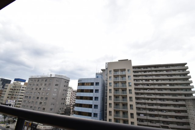 マローネ谷町の展望