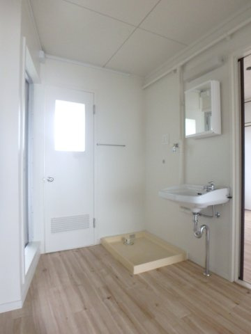 ビレッジハウス境港第三1号棟の洗面所|イメージ写真401号室