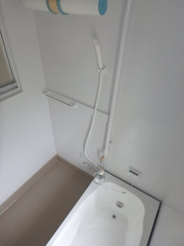 ビレッジハウス境港第三1号棟の浴室|イメージ写真401号室