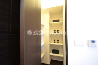 【内装】 | セイワパレス玉造 | 明るい色調の室内です