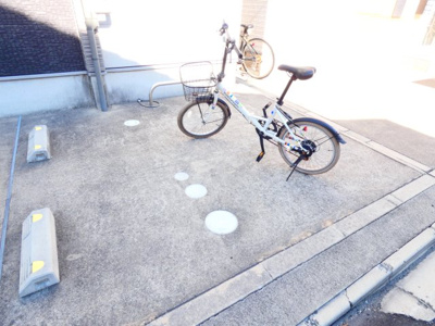 【駐車場】 | Loft11名駅西